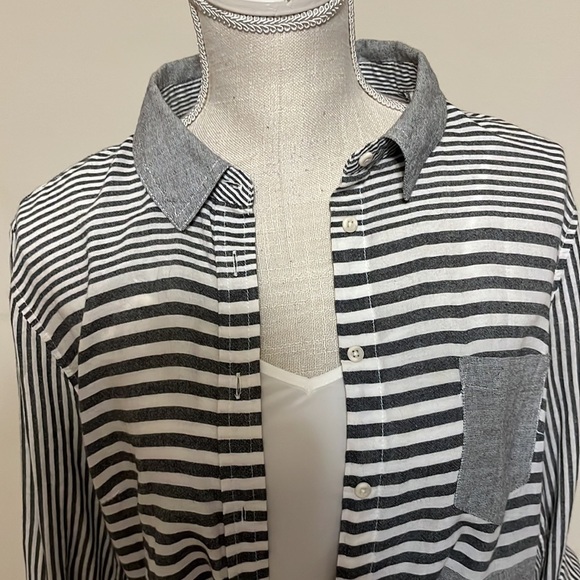 Merona button up, long sleeve stripe shirt. Sz lg - Picture 3 of 7